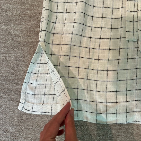 Vintage Ivory High Neckline Off White Button Front Vest Top - Picture 4 of 8